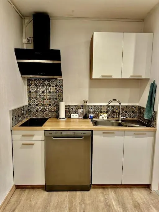 T3 Sauna Box-Parking Gratuit Monplaisir-Lumiere Apartman Lyon